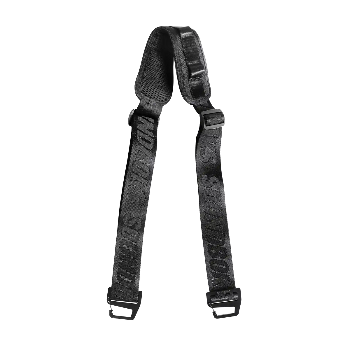 A carrier strap for SOUNDBOKS Go with a padded shoulder section for added comfort